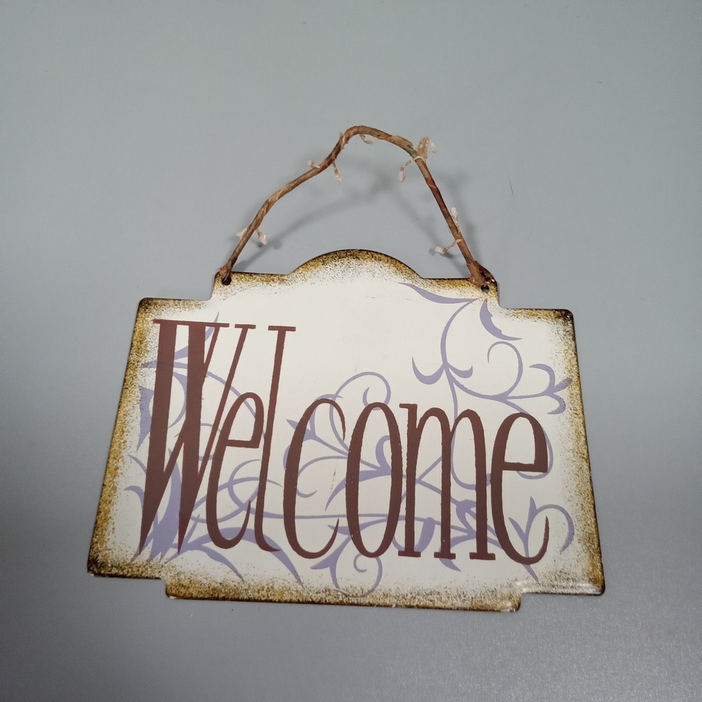 Rustic Metal Welcome Sign Distressed Wall Plaque with Pip Berry‎ Wire Hanger 8x6